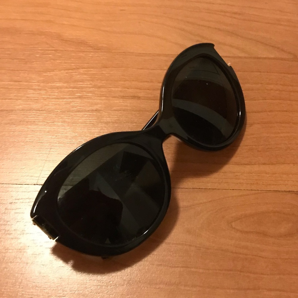 Gianni Versace Vintage Sunglasses